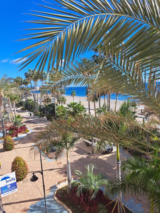 Apartamento Frente A La Playa Piso 3 Естепона Екстериор снимка