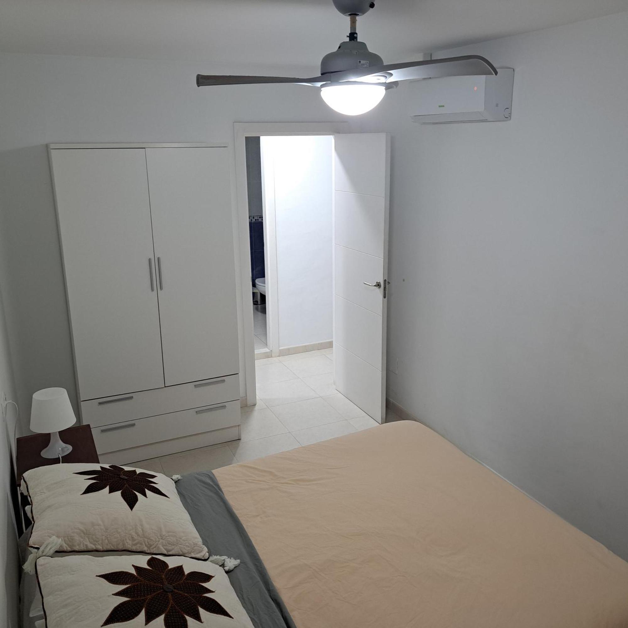Apartamento Frente A La Playa Piso 3 Естепона Екстериор снимка